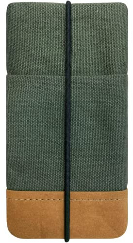 Kuratist Handy Tasche - Moin - Universell Kompatibel z.B. mit iPhone 16/15/14/13/12 - Handgefertigt aus Baumwoll-Twill/Papierleder – Smartphone Hülle mit Gummiverschluss – Pine