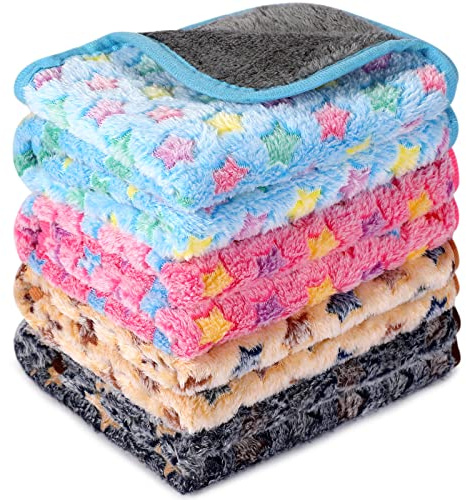 4 Couvertures pour Cochon d'Inde en Polaire Lavables Imperméables Doublures pour Cage Absorbantes Tapis de Couchage Réutilisable pour Animaux de Compagnie (Motif de Petite Étoile, 60 x 40 cm)