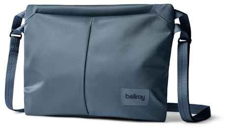 Bellroy Laneway Sacoche (vielseitige, flache Umhängetasche, schlanke Reisetasche für Reisepässe, Telefon und andere Kleinigkeiten) - BlueSteel