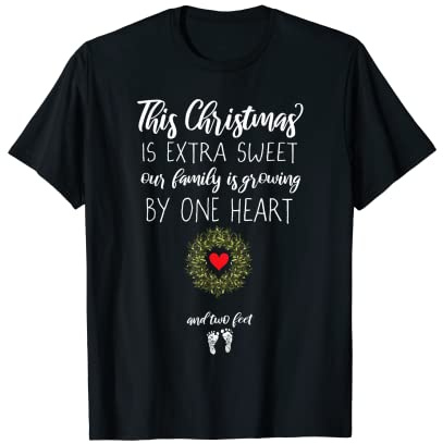 Pregnant Expecting Mom Santa Christmas Pregnancy Reveal T-Shirt
