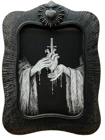 BILXIM 5x7 Vintage Picture Frame, Antique Black Ornate Gothic Photo Frame for Wall Hanging or Tabletop Display, Decorative Heart Relief Design, Retro Home Decor, Photo Gallery Art