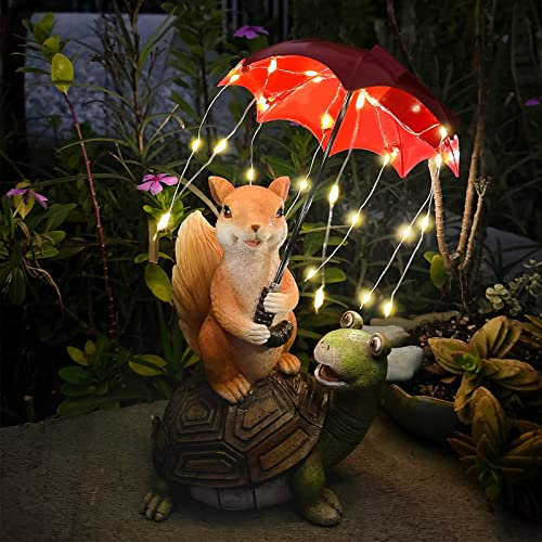 Solar Garden Statues - Outdoor Ornaments Squirrel Siting on Turtle Holding an Umbrella with LED String Lights Waterproof Tortoise Animal Figurine for Decoration Yard Lawn Housewarming Garden Gift
