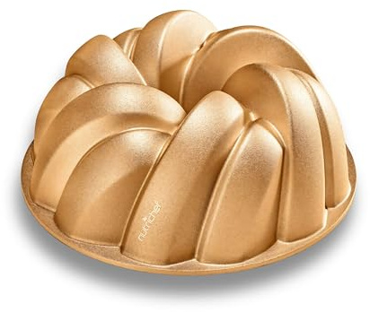 NutriChef 9-Inch Cake Pan - Heavy Die Cast Aluminum Cake Baking Mold with 2 Layers of Professional Nonstick Coating - Fluted Flow Design for Uniform Baking & Browning, Dishwasher Safe - Gold