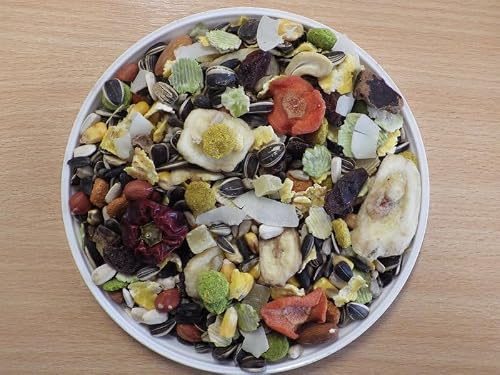 Superpet Fruity Parrot Food Bird Seed Blend, Mixed Fruit & Sunflowers 5kg | Contains Dried Fruit, Nuts, Coconut & Vegetable Pellets, Natural Aviary Mix, Suitable for All Aviary Species & Garden Birds
