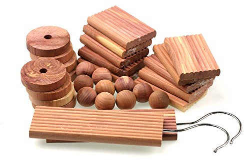 JS Homewares 30 Pieces Set Aromatic Cedar Wood Balls Hangers Rings for Wardrobe Moth Protection