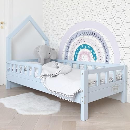 Hausbett 100x200 Mit Rausfallschutz Himmelblau - LILO NUO - Kinderbett 100x200 Solid - Kinderbett Haus - Rausfallschutz Bett Holz für Kinderzimmer - Kinderbett Mädchen und Jungen