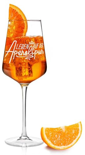 GRAVURZEILE Leonardo Aperol Glas mit Gravur - Leben auf der Aperolspur - Weinglas für Sangria, Lillet & mehr - Geschenkidee für Aperol Spritz & Cocktail Liebhaber - Farbe: Puccini