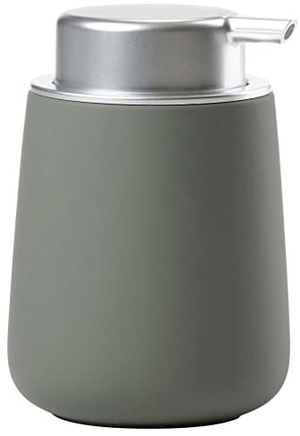 Zone Denmark Nova Seifenspender fürs Badezimmer, Spender aus Porzellan für Handseife/Flüssigseife, Durchm. 8 cm, Höhe 11,5 cm, Fassungsvermögen 250 ml, Olive Green