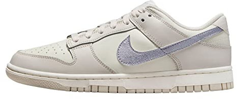 NIKE Damen W Dunk Low ESS Trend Sneaker, Sail Oxygen Purple Phantom, 40.5 EU