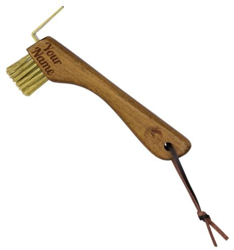 Equimour Raschietto per zoccoli e spazzola per zoccoli, strumento 2 in 1 in legno naturale con robuste setole in ottone e cinturino in pelle vegana, per la pulizia degli zoccoli, per la cura dei