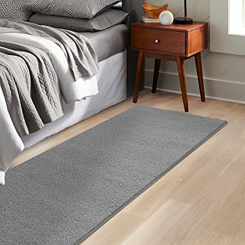 KARAT Dynasty - Alfombra para cama (80 x 200 cm, color gris plata)