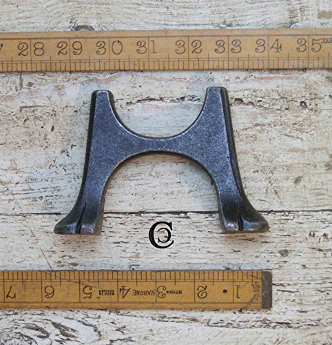 Small Cast Iron Radiator Foot - Dia: 60mm