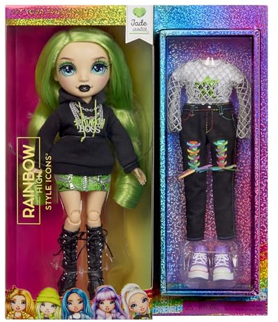 RAINBOW HIGH Style Icons Jade - Muñeca de Moda de 28 cm con Pelo Largo Que se Puede Cepillar, Viene con un Segundo Outfit, a Juego, y un Segundo Par de Zapatos, Flexible con 13 Puntos de Articulación