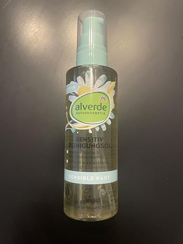 alverde NATURKOSMETIK Sensitiv Reinigungsöl Bio-Kamille Bio-Traubenkernöl, 100 ml