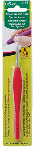 Clover 1043/E Magenta Amour Crochet Hook, Size E, 3.5mm