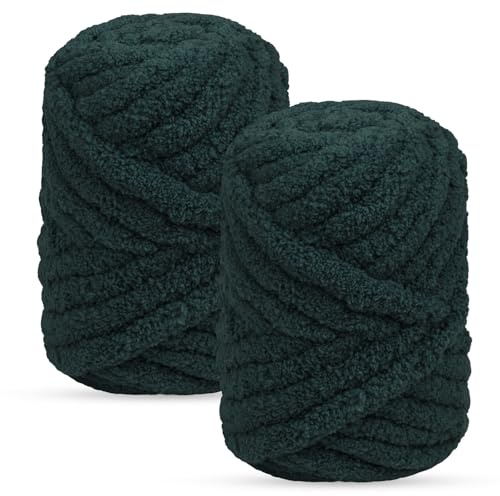 Uiopa Arm Knitting Yarn, 2 x 240g Jumbo Fluffy Chunky Yarn for Crochet, Hand Knitting Chunky Wool for Blankets, Cushions, Hats, Home Decor, DIY Crafts (Dark Green)