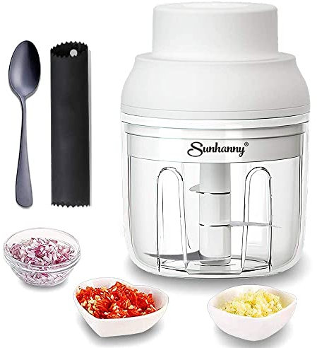 Electric Garlic Chopper Mini, Garlic Masher Crusher, Food Processor Small with Garlic Peeler And Spoon (250ML/8.5FL OZ, White)