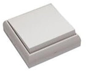 Interruptor conmutador blanco 10A, ideal para controlar circuitos eléctricos y mejorar la eficiencia del hogar.