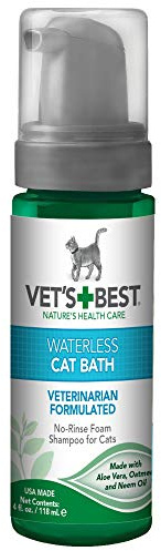 Vet's Best Waterless Cat Bath | No Rinse Waterless Dry Shampoo for Cats | Veterinarian Formulated | 4 Ounces