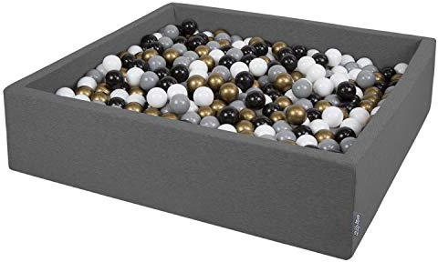 KiddyMoon Mjuk boll pit fyrkantig 120 x 30 cm/200 bollar 7 cm/2,75 tum för barn, skumboll pool baby lekbollar barn, tillverkad i EU, mörkgrå: vit-grå-svart-guld