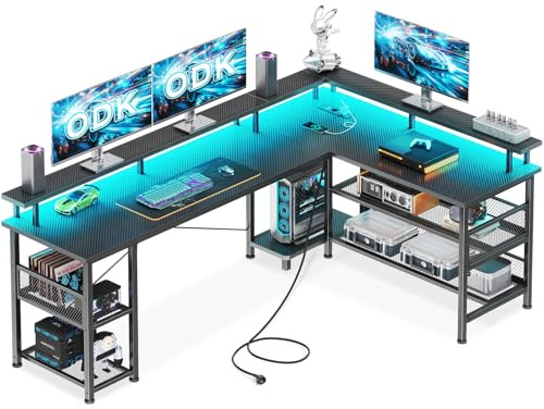 ODK L-format Gaming Skrivbord med LED, 168x120cm, Svart Kolfiber | Reversibelt Hörnskrivbord med Hyllor, USB-port och Eluttag, Gamingbord med Monitorställ