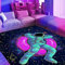 HOLAVIDA Schwarzlicht Astronaut Kinder Teppich, UV-reaktiver Neonbereich, rutschfeste Fluoreszierende Bodenmatte, Leuchtet im Dunkeln, Raumdekoration für Spielzimmer Schlafzimmer Wohnzimmer 180x120cm