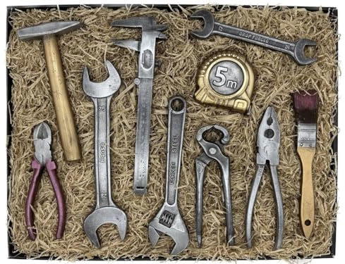 Maxi Schokoladenwerkzeug Set 1:1 Originalgröße (40x30cm) - Bestes Geschenk für Männer & Handwerker
