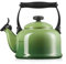 Le Creuset Wasserkessel Tradition, Füllmenge: 2,1 l, Emaillierter Stahl, Bamboo, 40102024080000