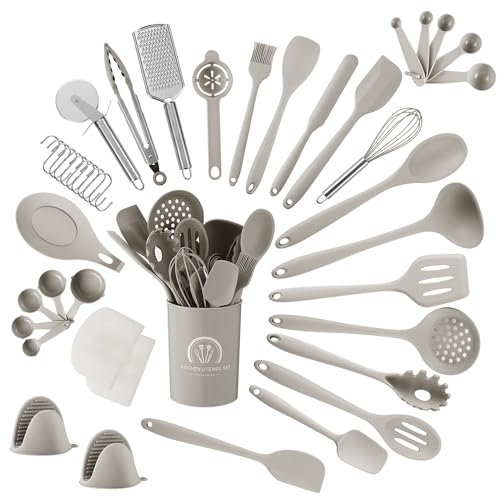 Set Utensili Cucina Silicone da 43 Pezzi. Set Mestoli Cucina Silicone è resistente alle alte temperature e antiaderente. Set Cucina Utensili color Kaki, lavabile in lavastoviglie