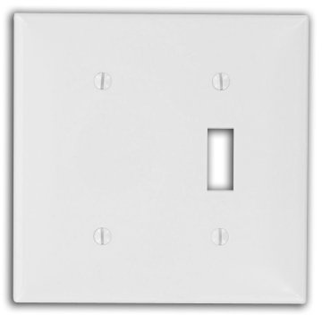 Leviton WH WP 2G 1TGL/1 BLANK STRAP MNT, 80706-W, White