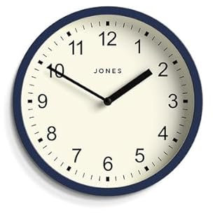 JONES CLOCKS® Spin Horloge Murale | Petite Horloge Ronde Moderne | 20cm | Bleu foncé | Chiffres faciles à Lire | Idéal pour la Cuisine, Le Bureau, la Chambre d’Enfant ou Tout Petit Espace