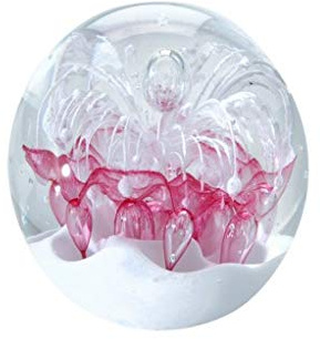 Traumkugel- Briefbeschwerer medium: Motiv Weiße Blume mit rosa über weißem Grund
