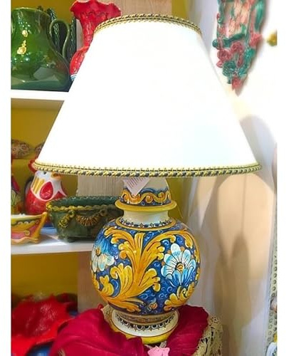 SICILIA BEDDA CAPACI Lámpara de cerámica Caltagirone, Altura Aprox. Decoración barroca y Flores.