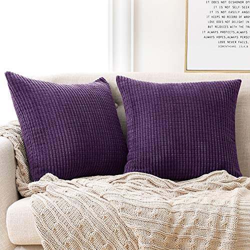 Deconovo Kissenbezug Kordsamt Dekokissen Kissenhülle mit Verstecktem Reißverschluss Super Weich für Sofa Couch Schlafzimmer, 45x45 cm, Royal Purple, 2er Set