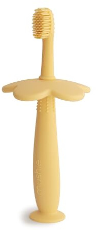 Mushie Kinderzahnbürste Blumen Design | Handzahnbürste für kinder mit Saugnapf, 0-6 Jahre | Stimuliert Zähne & Zahnfleisch, extra weiche Bürste | Sichere & Hochwertige | Pale Daffodil