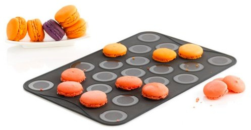 Mastrad - Macaron Baking Sheet - Set of 2 Silicone Cookie Sheet With 25 Small Ridges And Filling Marks - Dishwasher Safer and High Heat Resistant