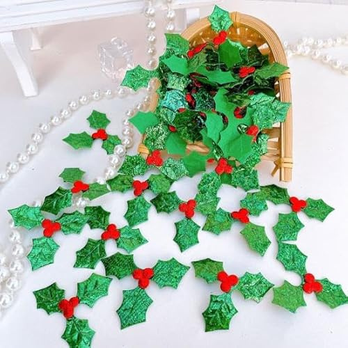 Happium 100pcs Mini Triple Leaf Holly Berries, 3.5cm Christmas Simulation Holly Berries Artificial Holly Leaves for Christmas Wreath Card Gift Tags Table Decorations Confetti