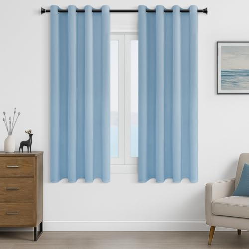 MRTREES Cortinas Habitación Opacas 2 Piezas 140×160cm Cortinas Aislantes Térmicas Azul Claro con Ojales Resistente al Calor y La Luz para Ventana Salón Dormitorio Infantil Cocina Comedor