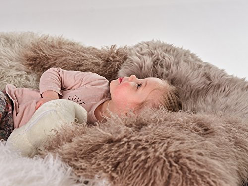 Naturally Sheepskins Echter 100% natürliches mongolisches Lammfell Kissenbezug, 50 x 50 cm, Mokka