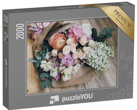 puzzleYOU : Puzzle de 2000 pièces « Un Bouquet de Fleurs sur Une Table en Bois »