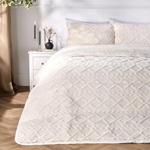 OHS Coverless Duvet King Size 10.5 Tog, Soft Warm Teddy Fleece Cable Knit Design Autumn Winter Coverless Duvet Comfy Cosy Washable Quilted King Size Duvets with Pillowcases, Cream