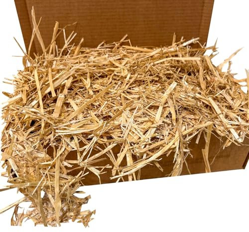 Blue Mountain Hay | Organic Bedding Straw (3 lb) | Natural Pet Bedding & Insulation for Rabbits, Guinea Pigs, Goats, Chickens, Stray & Feral Cats, and Small Animal Shelters