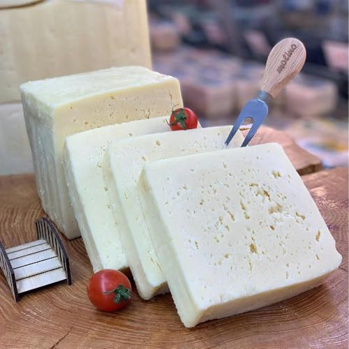 İzmir Tulum Cheese (Matured) - 400g | Traditional Turkish Hard Cheese with Intense Flavour with Cool Bag