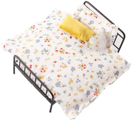 Cnrfeoap Juego de cama y ropa de cama de hierro realista rural con almohada de edredón escala 1/12, casa de muñecas, decoración de escena de dormitorio, muebles de casa de muñecas