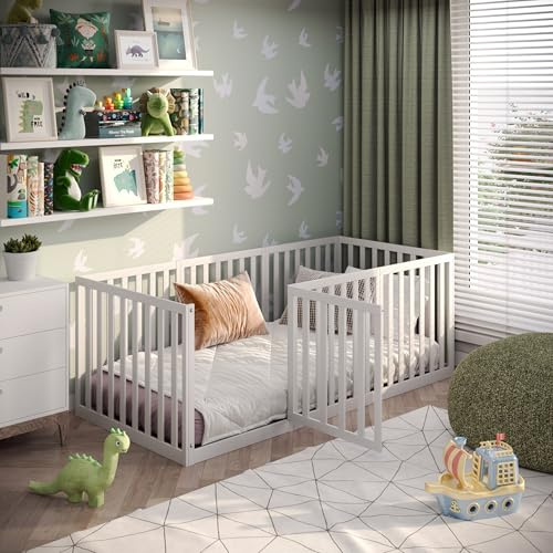 CADANI Teso Lit Enfant 90x200 cm – Parc Bébé en Bois, testé Selon en 12227, Lit Montessori au Sol avec Porte & Barrière de Sécurité, 6 Configurations, Bois Massif, Sommier Inclus