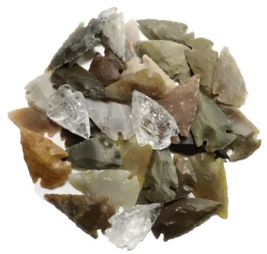 30 agate arrowheads 2-4cm (reproductions)