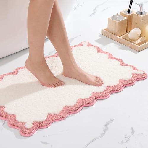 ORTIGIA Scalloped Pink Bathroom Rugs Non Slip Washable, Quick Dry Absorbent Soft Plush Microfiber Bath Mats, Bath Rugs for Bathroom Floor Carpet for Sink Bedroom, Pink and White, 20x32