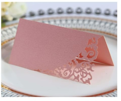 Codulu 50 tarjetas de lugar de mesa, tarjetas de nombre vintage huecas, tarjetas de asiento plegadas, tarjetas de tienda de campaña, para bodas, fiestas de cumpleaños, festivales, color rosa