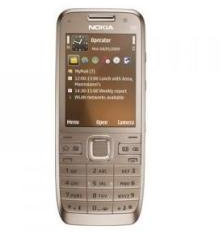 'Nokia E52 Handy – Freien (2,4 Display 240 x 320, 256 MB Kapazität)