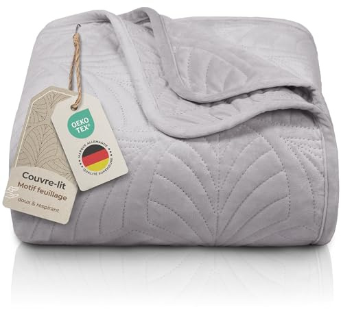 Gräfenstayn Premium Tagesdecke 220x240 cm – Bettüberwurf mit Nahtloser Steppung & Blatt-Design – Samt-Decke – weich, knitterfrei & pflegeleicht – Überwurf für Bett & Sofa (grau)